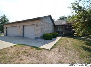 Meadow Ridge Dr, Freeburg, IL 62243