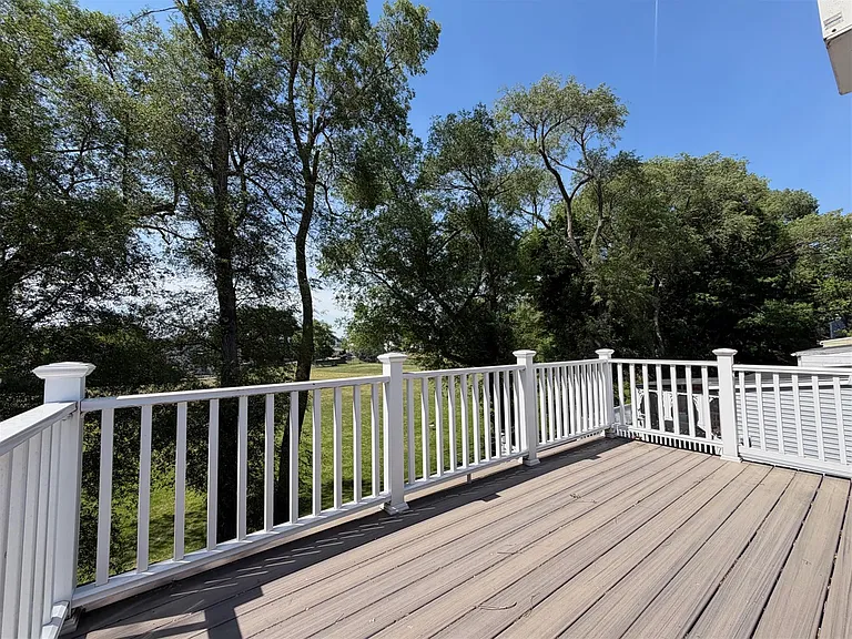 57 Clarendon Ave #1 — Photo 24