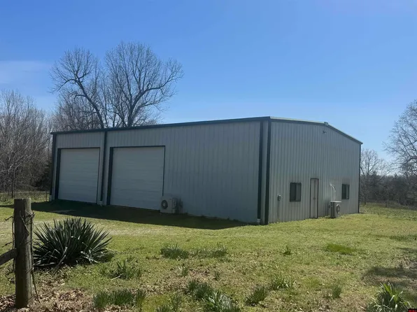 86 Center Cir, Elizabeth, AR 72531