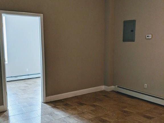 2nd image of 19312 Jamaica Ave APT 2F