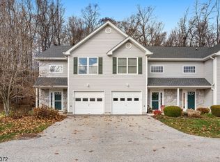 14 Druid Ln, Hardyston Twp., NJ 07419