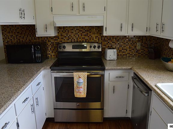 3rd image of 1346 El Dorado Dr APT B