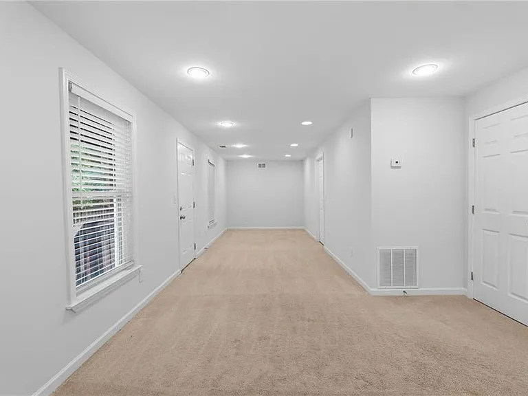 620 Brook Landing Ct — Photo 41