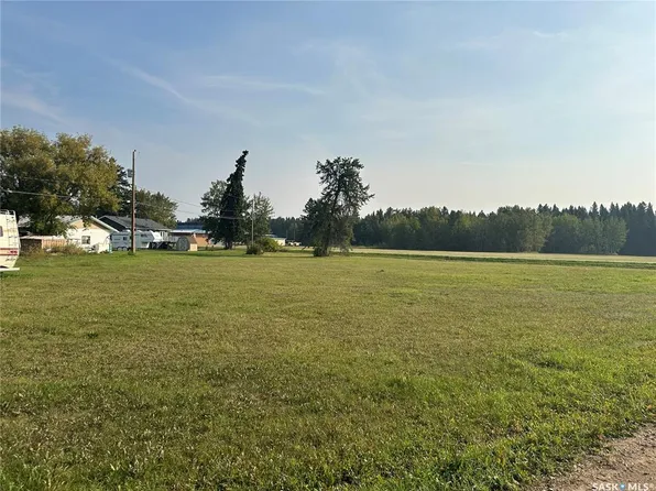 212 7th AVENUE S, Big River, SK S0J 0E0