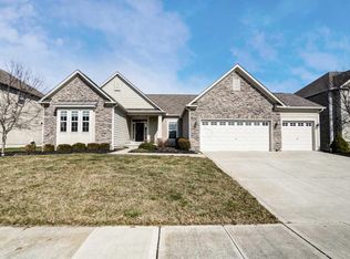 6512 Shadewater Dr, Hilliard, OH 43026