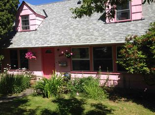 4044 NE 87th St, Seattle, WA 98115