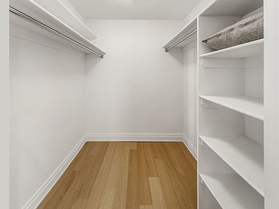 5th image of 70 Pine St APT 5305