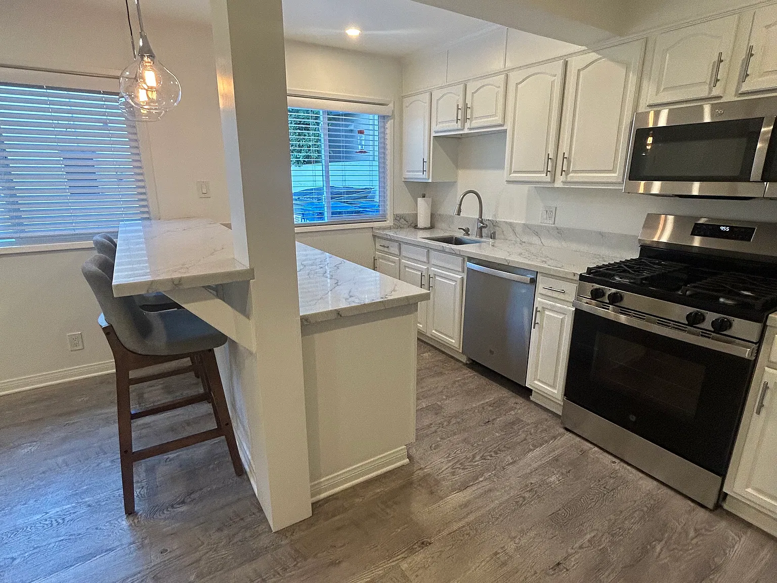 1 bed, $2,850 — Photo 2