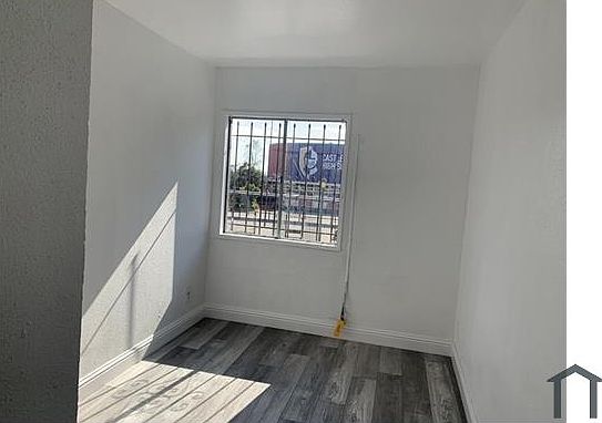 4th image of 8522 Macarthur Blvd APT B