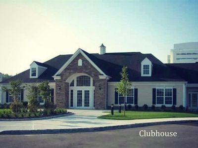 2022 Finch Ln, Central Islip, NY, 11722