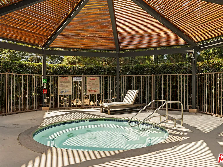 2112 Century Park Ln #301 — Photo 13