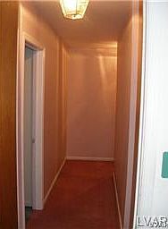 5th image of 1069 Westbury Dr