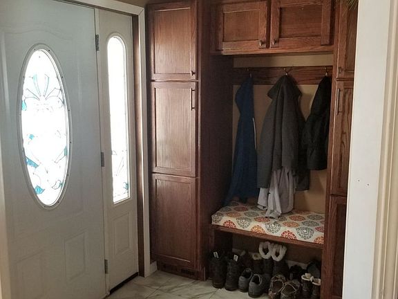 Entry way/mudroom