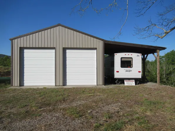 Walkers Way Ln, Pearisburg, VA 24134