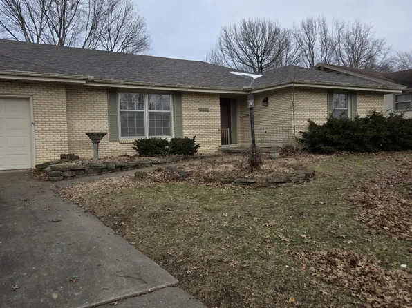 2211 E Raynell Street, Springfield, MO 65804