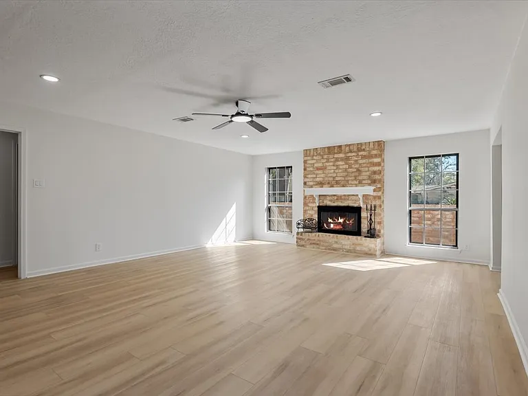 20 Woody Creek Dr — Photo 38