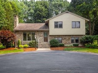 24 Bird St, Stoughton, MA 02072