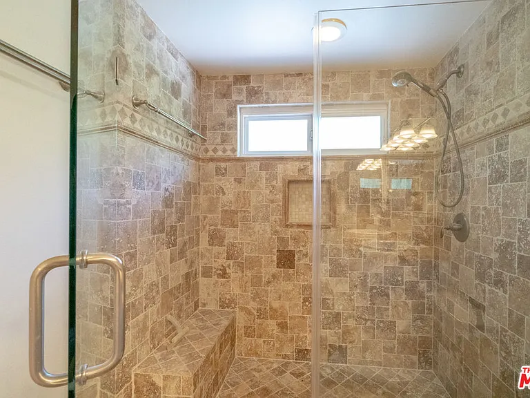 4220 Towhee Dr — Photo 41