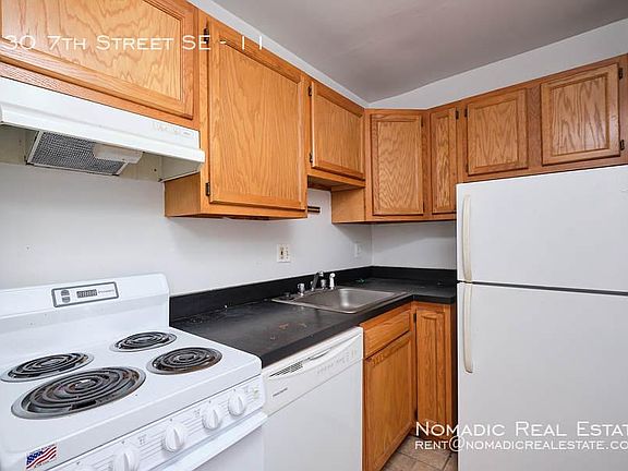 24799206_730-7th-St-NW-11-20-09-01-13452_01092021