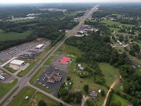 2nd image of 12700 Us Highway 431
