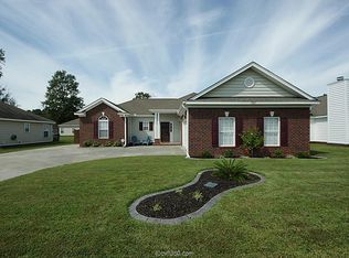 7825 Lumberton Rd, North Charleston, SC 29418