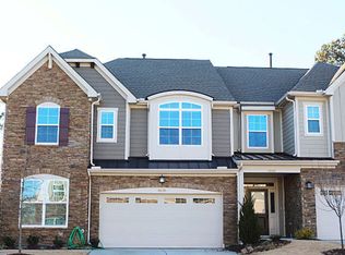 513 Methven Grove Dr, Cary, NC 27519