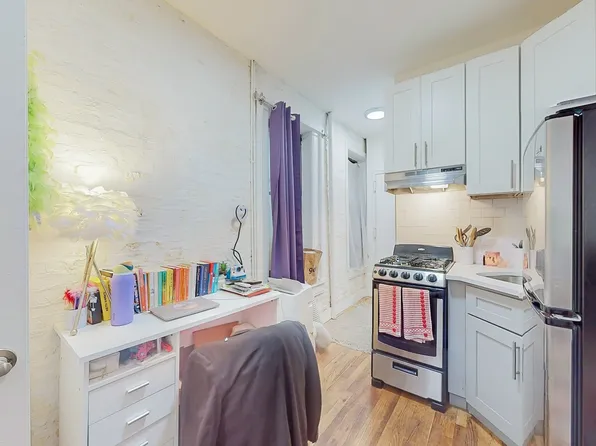 121 East 97th Street image 5 of 9