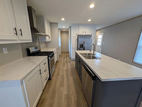5th image of 1010 Reservation Rd #G03
