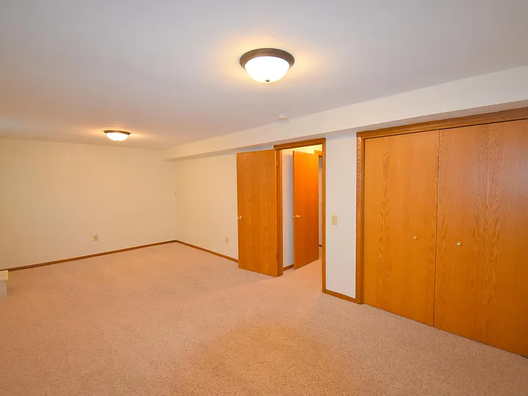 6706 Spring Grove Ct #6706 — Photo 12