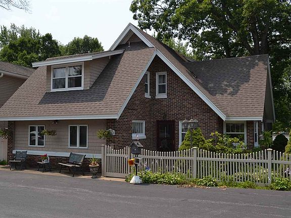 4th image of 12210 N Upper Lakeshore Dr