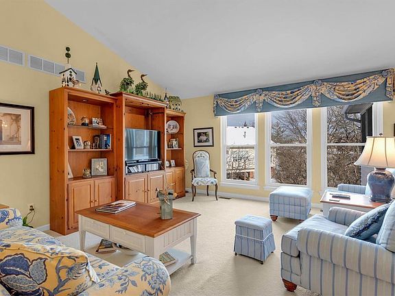 4th image of 1347 Kensington Way Dr