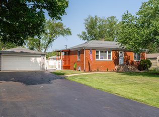 2N330 Diane Ave, Glen Ellyn, IL 60137