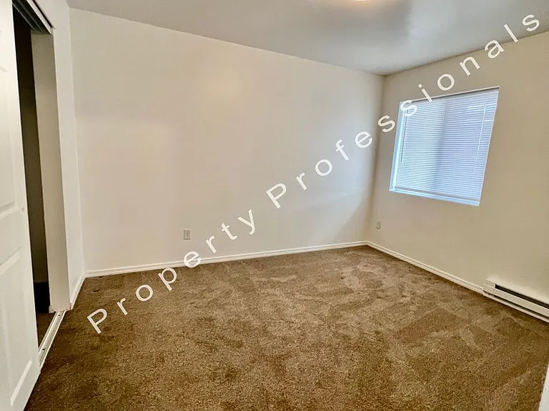 777 Main St #4 — Photo 7
