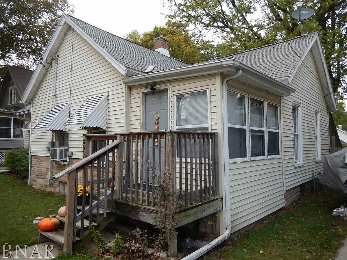 803 W Oakland Ave photo 1