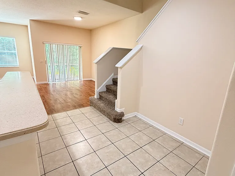 17518 Stinchar Dr — Photo 8