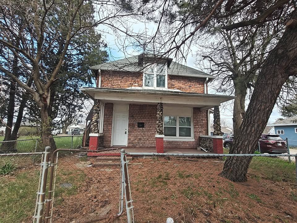 1st image of 433 S Warman Ave #1