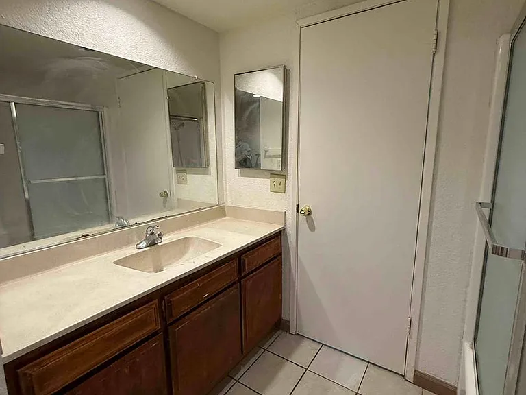 5609 Odea Dr #C — Photo 11