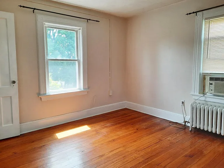 55 Valley Rd — Photo 17