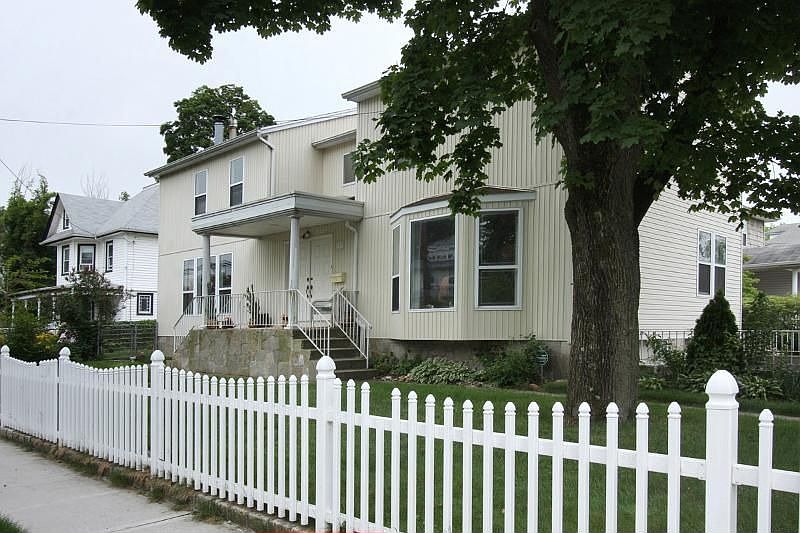 1st image of 240 Garden St