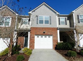 7033 Woodsbay Ln, Rock Hill, SC 29732