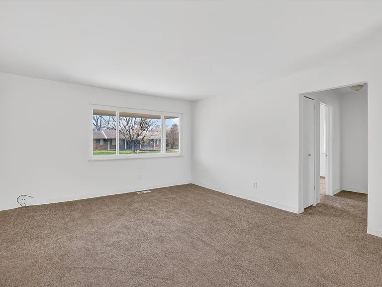 3502 Ridgecliffe Dr — Photo 17