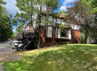 1012 Sewickley Heights Dr, Sewickley, PA 15143