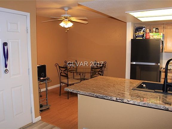 Front Door Entry to Kitchen and Dining Area