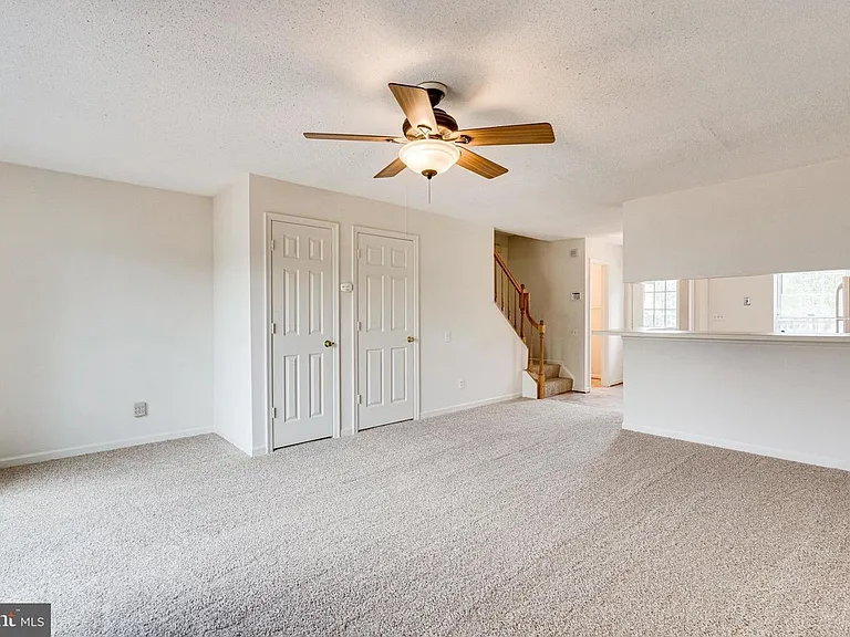 6628 High Valley Ln — Photo 7