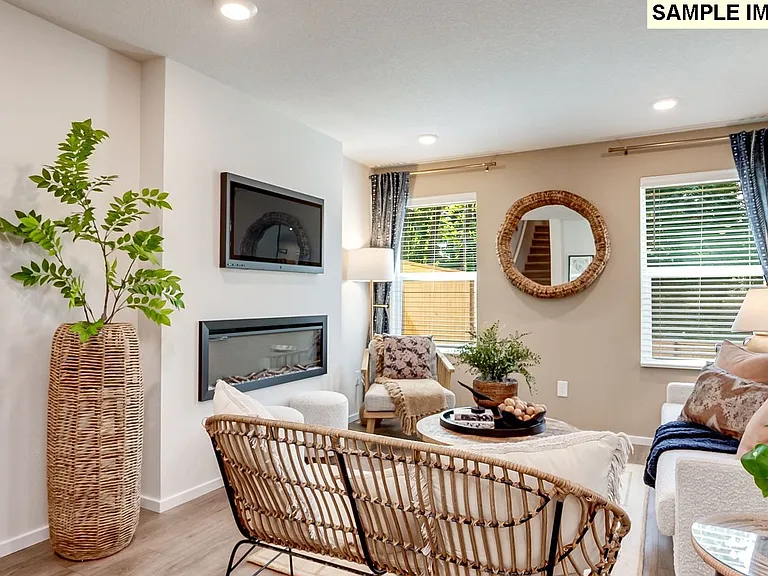 1109 SE 194th Pl — Photo 7