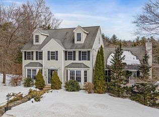 82 Lady Slipper Ln, Chester, NH 03036
