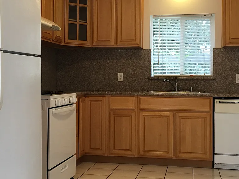 10574 Felton Way — Photo 11