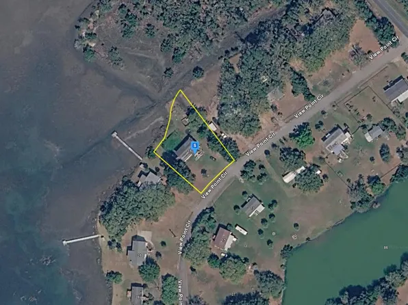 16 View Point Cir, Saint Helena Island, SC 29920