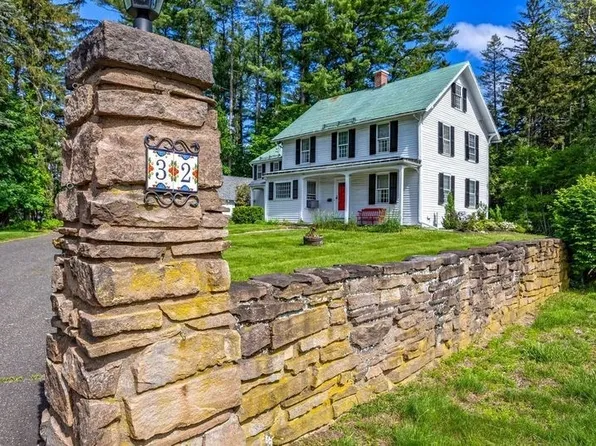 32 Woodbridge St, South Hadley, MA 01075