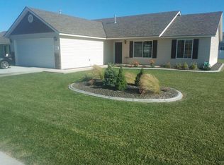 4904 Catalonia Dr, Pasco, WA 99301
